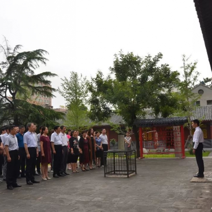 縣人社局開展黨員政德教育活動(dòng)