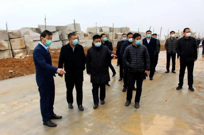 縣政府召開白石石材礦山綜合整治工作推進(jìn)會(huì)議