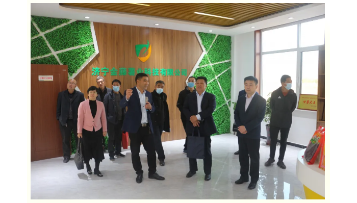 全市“科普惠農 科學種植 助力鄉(xiāng)村振興”現場培訓會與會領導到次邱鎮(zhèn)科普教育基地現場 ...